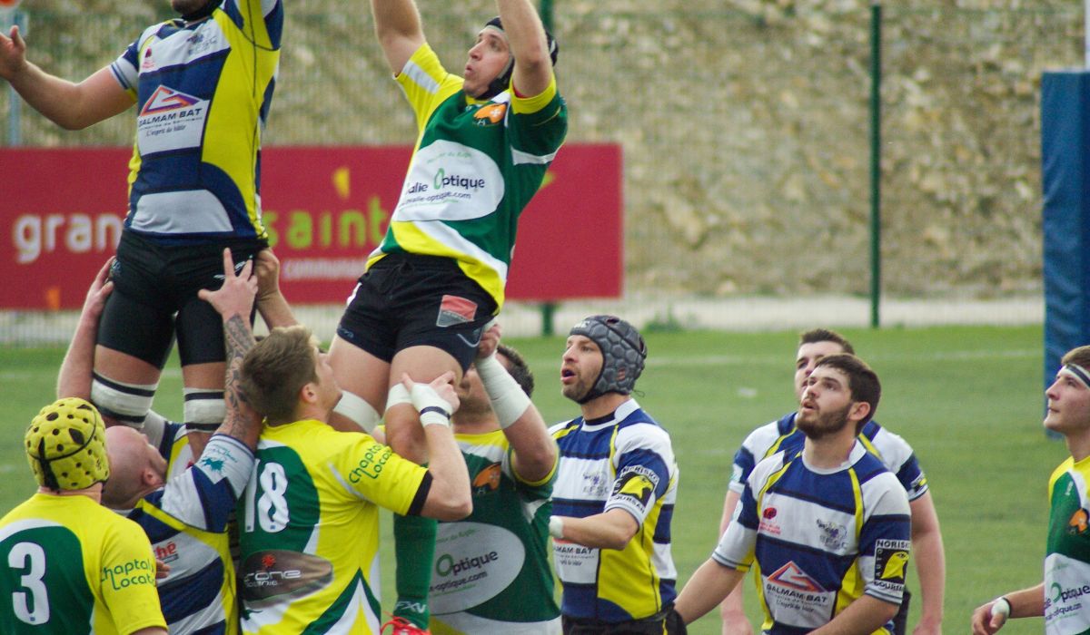 rugby-XV-touche 10 équipes évoluent en Elite 1, la première division française de rugby à XIII
