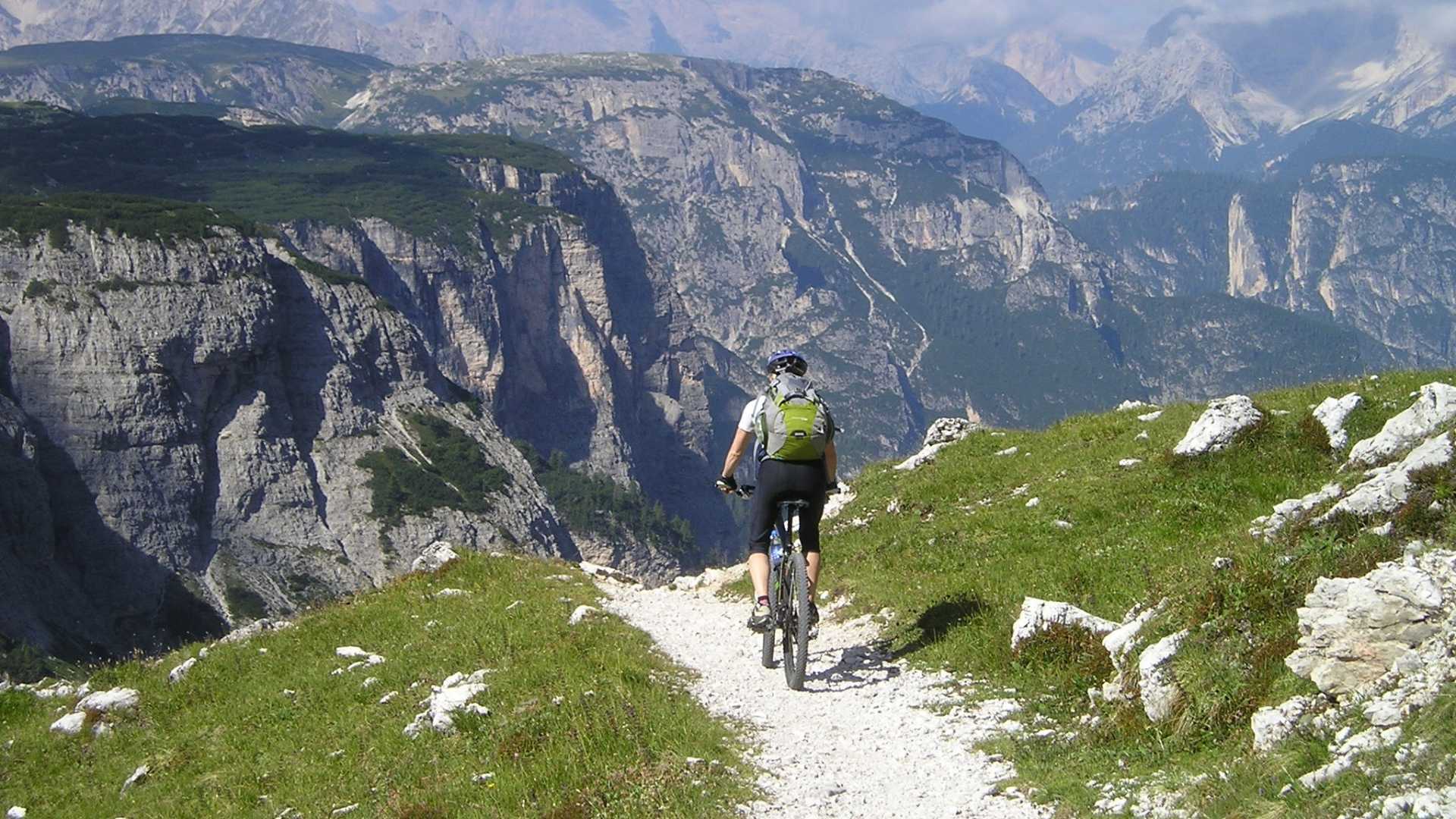 vélo dans la nature